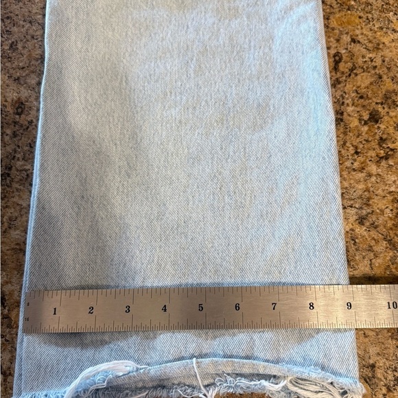 Zara Womens Jeans US Size 4 Raw Hem Light Wash Blue Wide Leg High Rise - Picture 4 of 15